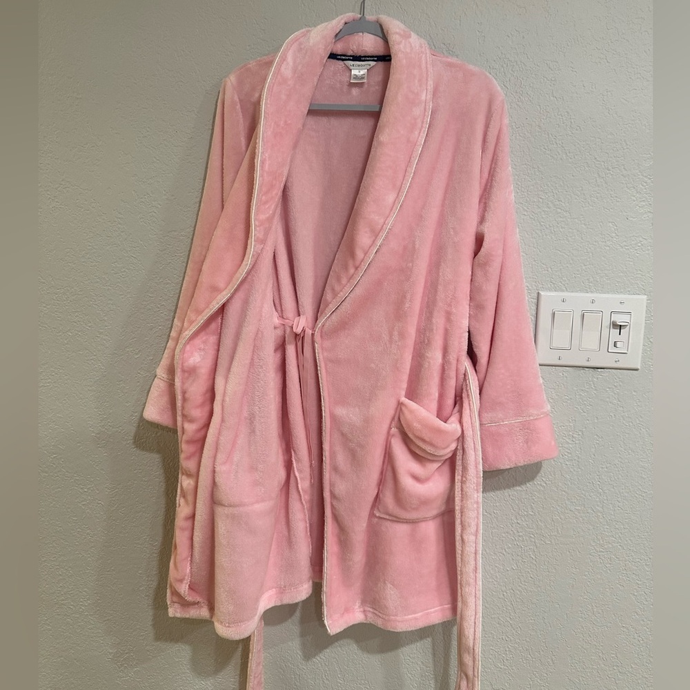 Liz Claiborne Plush Fleece Robe Pink Belted Long Sleeve Size S - Picture 6 of 12
